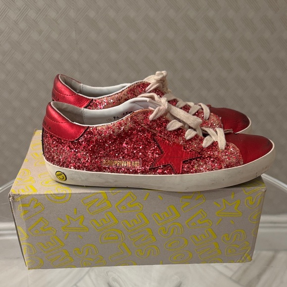 Kids Golden Goose Superstar hot pink (RED) glitter: HOT PINK SIZE:35 us 4